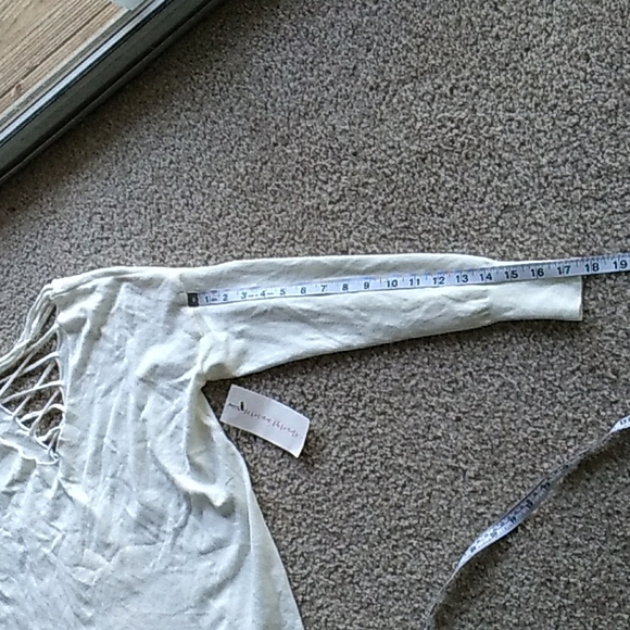 2/$30 women's sweater - Picture 10 of 12